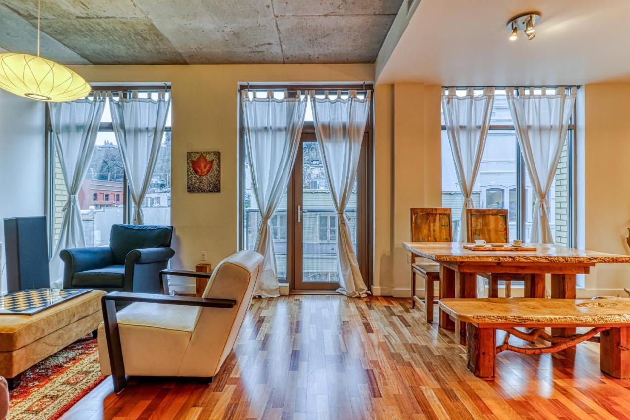 Oak Street Lofts Hotel Hood River Buitenkant foto